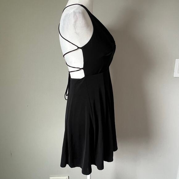 Lucy in the Sky Front Knot Black Backless Skater Dress Size M Mini Strappy Back - Picture 6 of 10